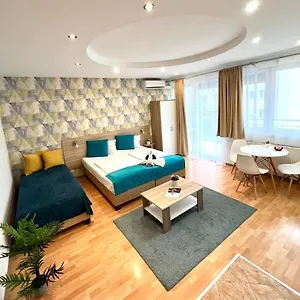 Star With Free Parking Appartement