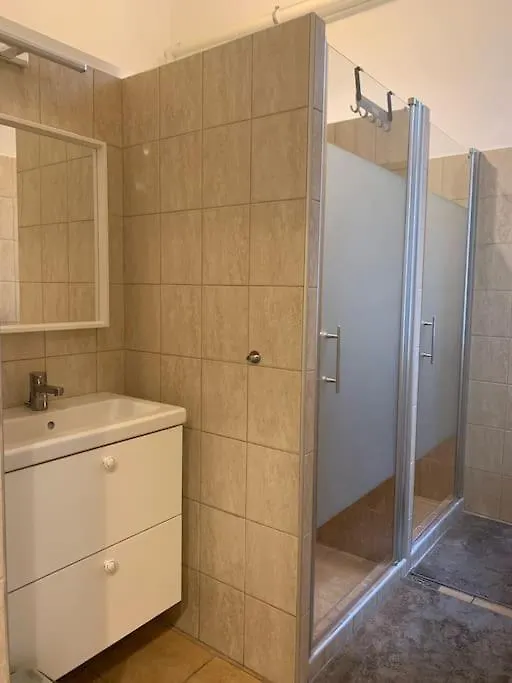 Spacious Apartment For Group In Centre Budapest 0*,