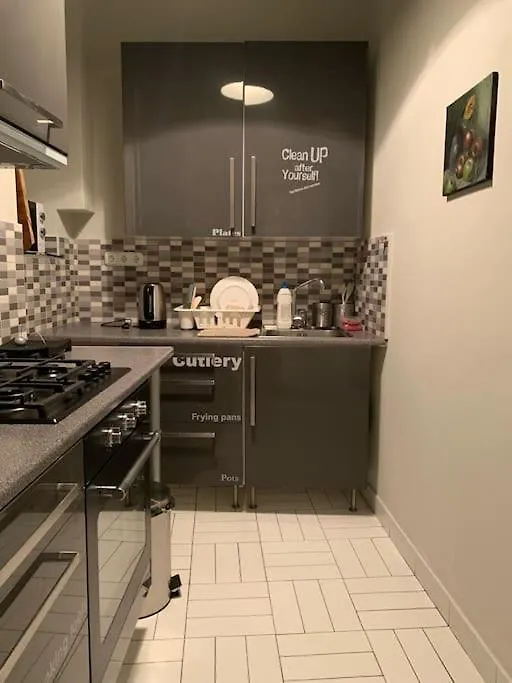 Spacious Apartment For Group In Centre Budapest
