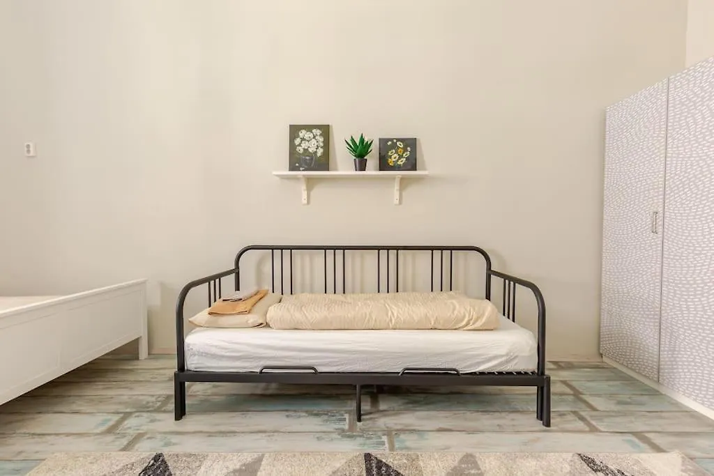 Spacious Apartment For Group In Centre Budapest 0*,