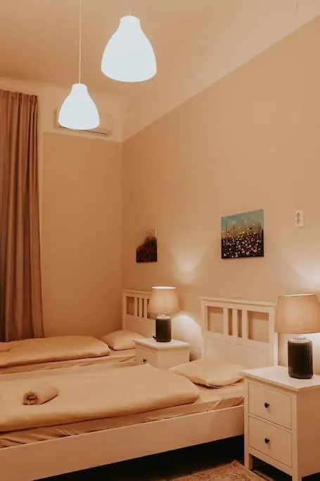 Spacious Apartment For Group In Centre Budapest Hungary